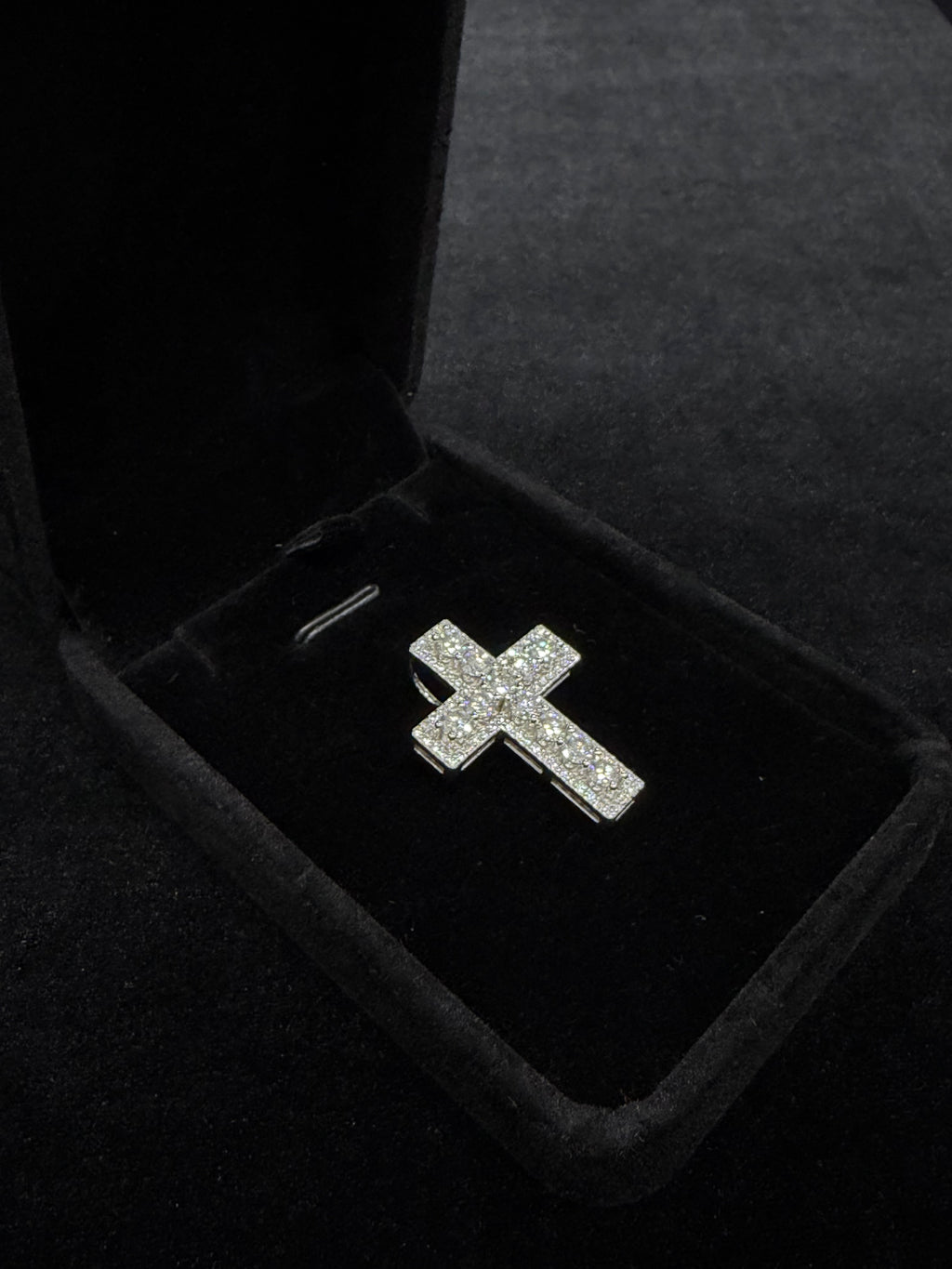 Cross Pendant (크로스 펜던트)