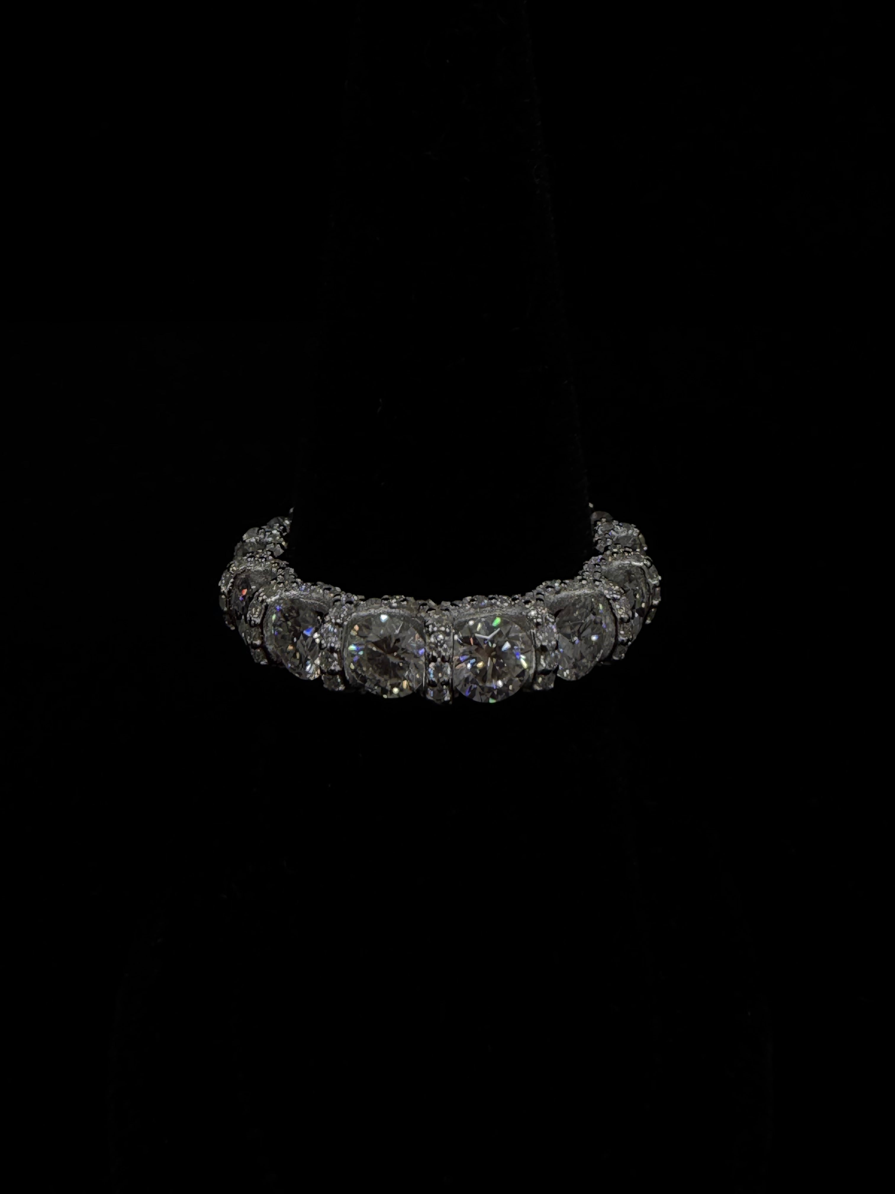 Full iced Eternity Ring (이터니티 링)