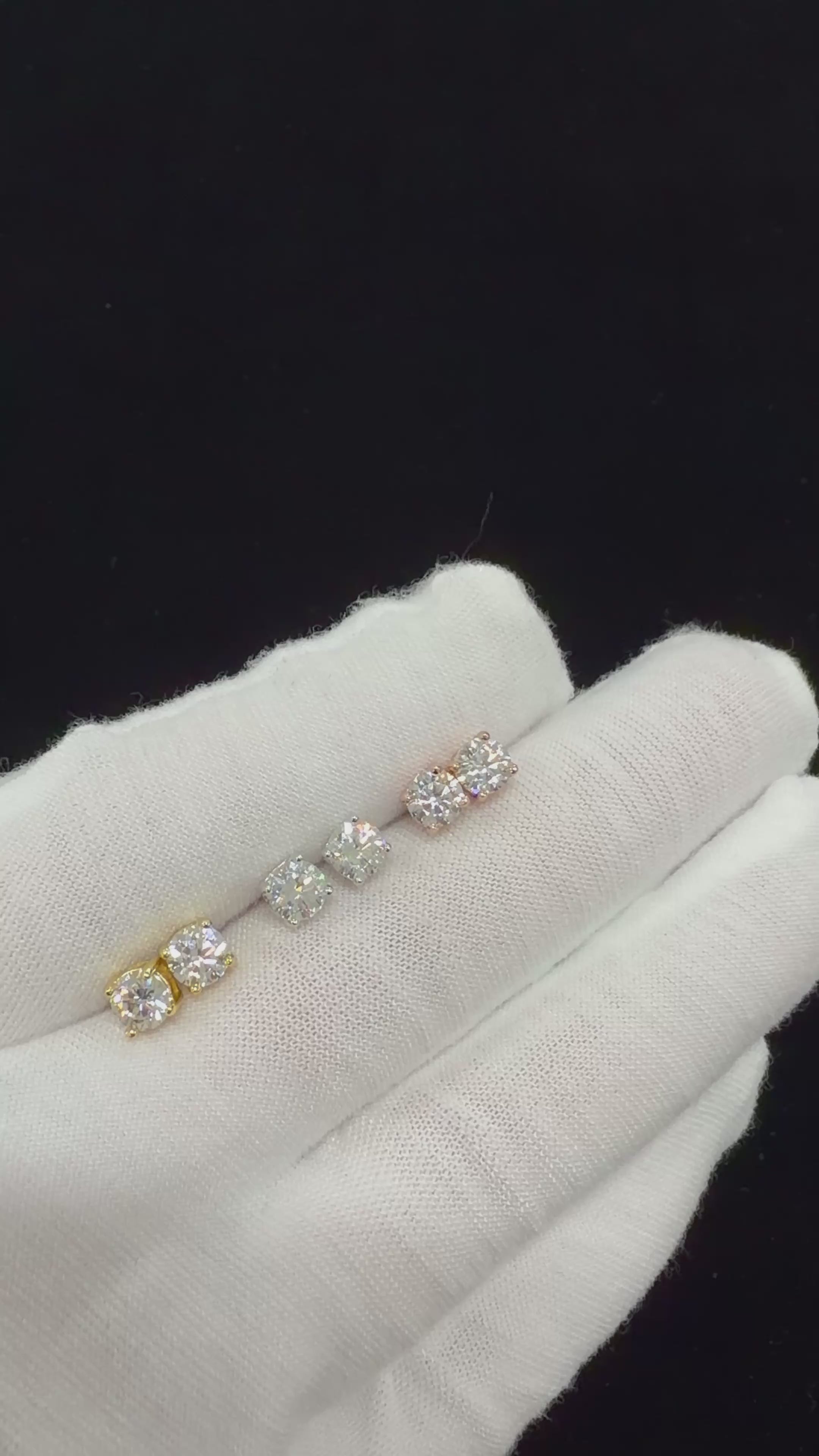 0.5CT Stud Earrings (스터드 이어링)